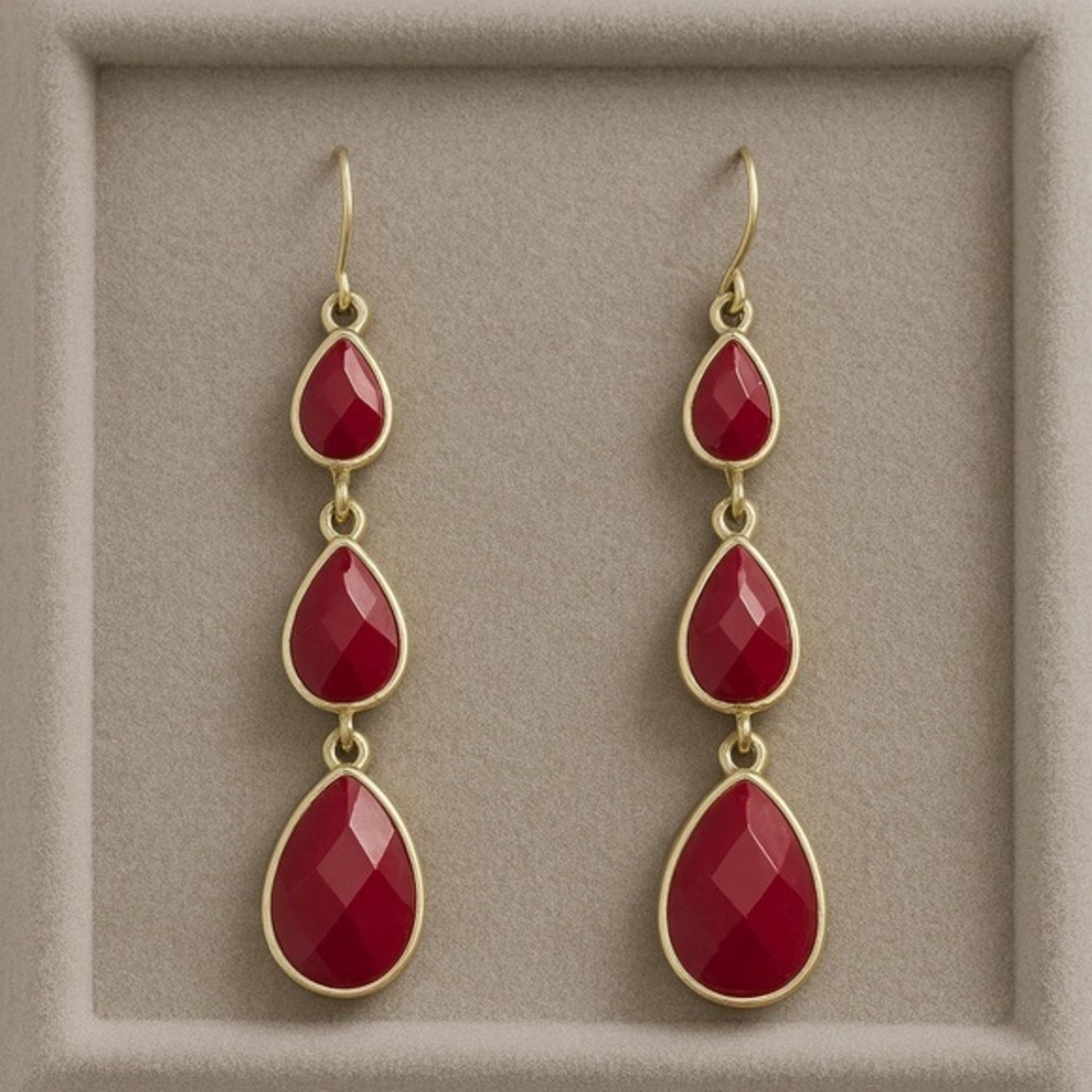 Premier Designs Faceted RUBY Triple Drop Earrings Goldtone Hardware NWOT 3" #390